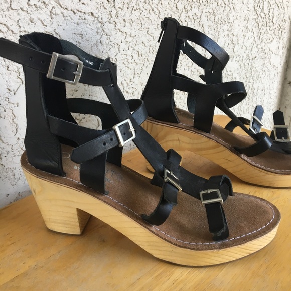 Coconuts by Matisse | Chunky Strappy Heels 8 - Picture 7 of 7